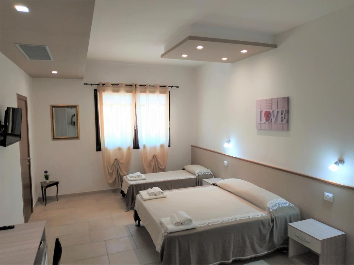 B&B Hotel Helios Уджано-ла-Кьеза Экстерьер фото